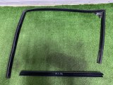 51337182273, 51337182277 Уплотнитель стекла двери передний левый BMW 5-Series 2010 фото 2