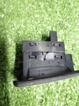 61319163527, 9163527 Кнопка стеклоподъемника задняя левая BMW 5-Series 2011 фото 4