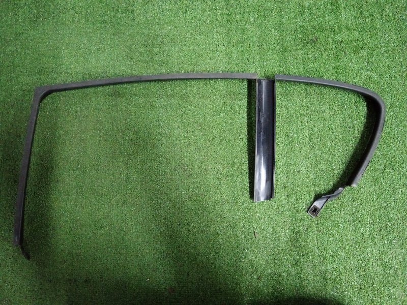 51357121155, 5135712115506, 51347068101 Накладка двери задняя левая BMW 1-Series 2004 фото 1