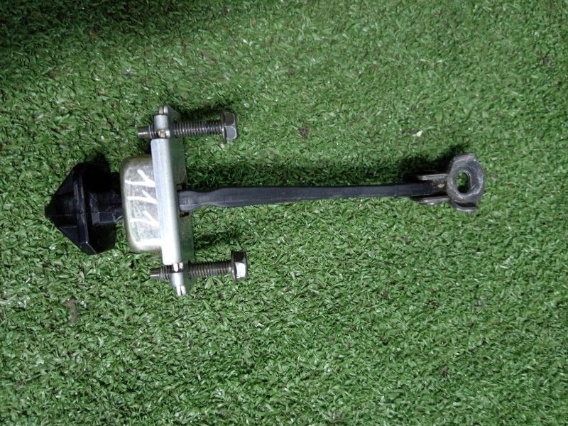 F15172270A, P900541840, F15172270 Ограничитель двери задний левый Mazda RX-8 2003 фото 1