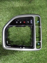 84655M0500RA5 Накладка центральной консоли Hyundai Creta 2019 фото 3