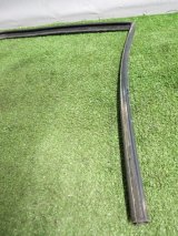 30762958, 30745499, 30753852 Уплотнитель стекла двери задний левый Volvo XC90 2004 фото 2