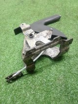 36010BR00A, 36402JD00A Рычаг стояночного тормоза Nissan Qashqai 2012 фото 5