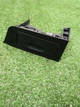 51427226448, 51427226448, 7226448, 9171728 Пепельница задняя правая BMW 5-Series 2004 фото 6