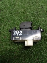 F15166370, F151684L6 Кнопка стеклоподъемника передняя левая Mazda RX-8 2003 фото 2