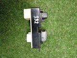 F15166350, F151684L1C, G22C66600 Блок управления стеклоподъемниками передний правый Mazda RX-8 2003 фото 4