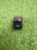 8K0959831A, 0916285, BSG90860023 Кнопка открывания багажника передняя правая Audi A4 2008 фото 2