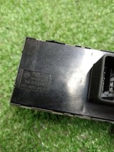 7L6959857E, 7L6959857C Блок управления стеклоподъемниками передний левый Volkswagen Touareg 2006 фото 4
