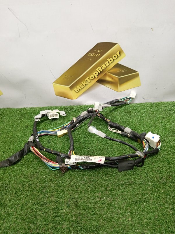 8215133A50, 8215106B00, 8215106A80B, 8215106A80, 8215233 Проводка двери передняя правая Toyota Camry 2009 фото 1