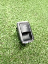 A2128204510, A2129059200 Кнопка открывания багажника передняя правая Mercedes-Benz E-Class 2010 фото 4