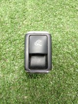 A2128204510, A2129059200 Кнопка открывания багажника передняя правая Mercedes-Benz E-Class 2010 фото 5