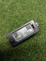 63267193293, V20840013, 4442102NAQ, L042100005LED, BM0244350, 20018797, 150295009, 0667920, 00630850 Фонарь подсветки номера задний BMW 3-Series 2006 фото 3
