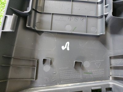 Обшивка центральной стойки