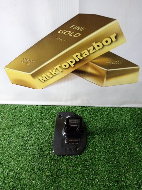 896102K500, 89T20K0000, 89T10K0000, 89T80K0000, 89T70K0000 Крепление сиденья заднее правое Kia Soul 2021 фото 1