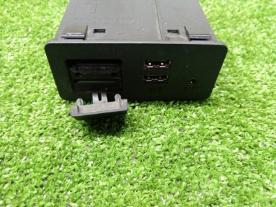 Разъем USB