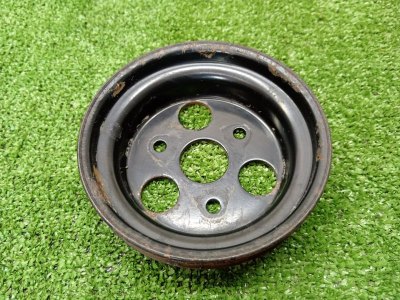 Шкиф водяного насоса