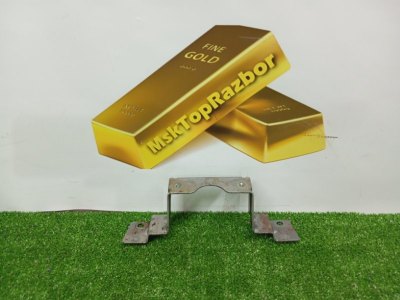 Кронштейн центральной консоли