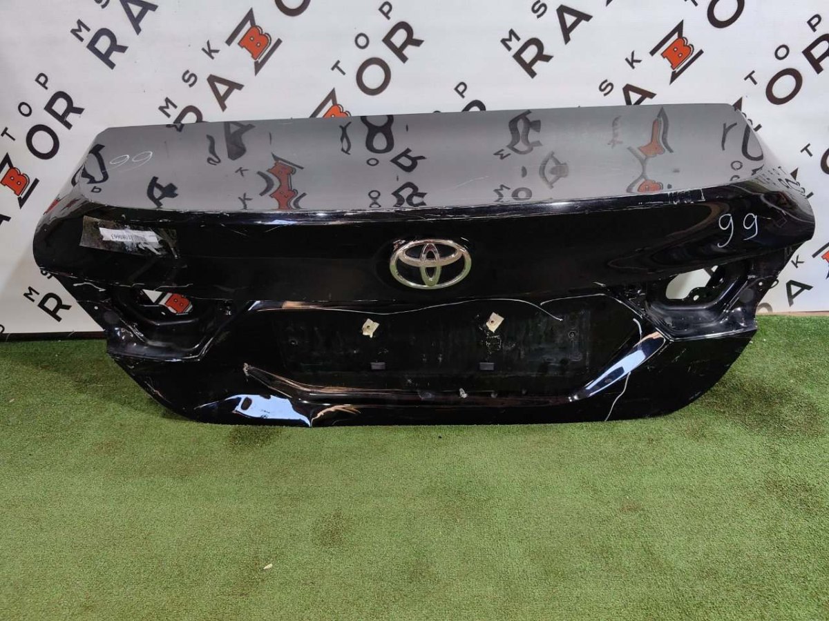 6440106F70 Крышка багажника задняя Toyota Camry 2019 фото 1