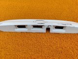 908104ES00 Накладка крышки багажника задняя Nissan Qashqai 2014 фото 6