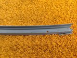 6740233110 Направляющая стекла двери передняя левая Toyota Camry 2019 фото 5