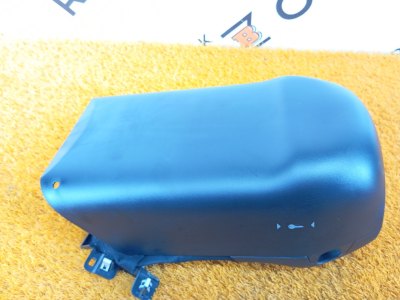 Кожух рулевой колонки