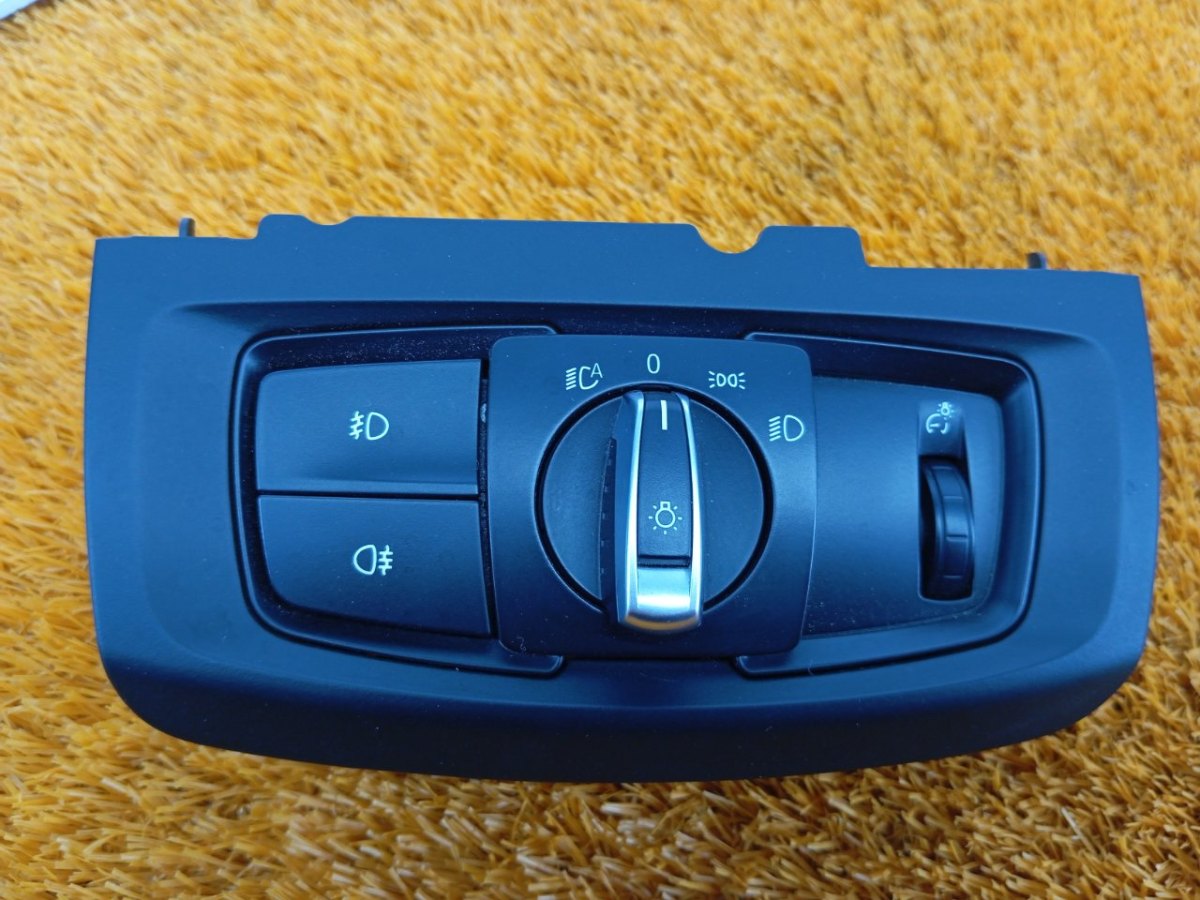 61319865813, 61316824888, 6824888, 61319390202 Блок управления светом BMW X6 2019 фото 1