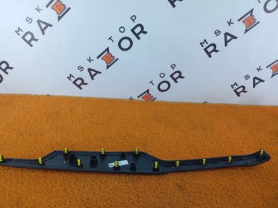 Накладка на торпедо