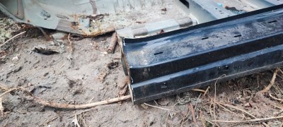 Порог с центральной стойкой