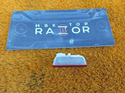 Плафон подсветки двери