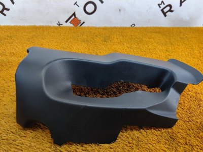 Кожух рулевой колонки