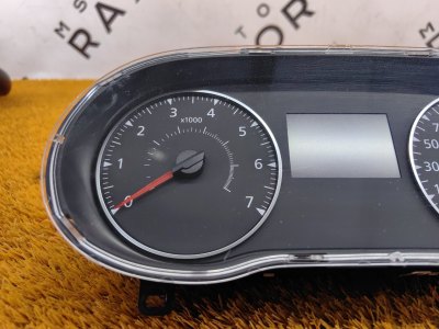 Панель приборов