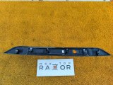 848107242R, 848101807R Накладка крышки багажника Renault Duster 2021 фото 6