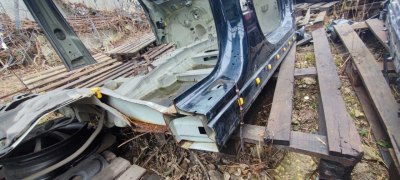 Порог с центральной стойкой