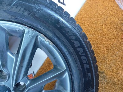 Колесо Kia Optima R16 5x114.3, Triangle 215/60 R16, зимнее, липучка