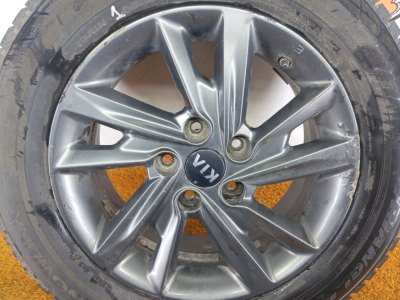 Колесо Kia Optima R16 5x114.3, Triangle 215/60 R16, зимнее, липучка