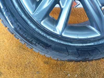 Колесо Kia Optima R16 5x114.3, Triangle 215/60 R16, зимнее, липучка