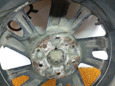 Колесо Kia Optima R16 5x114.3, Triangle 215/60 R16, зимнее, липучка
