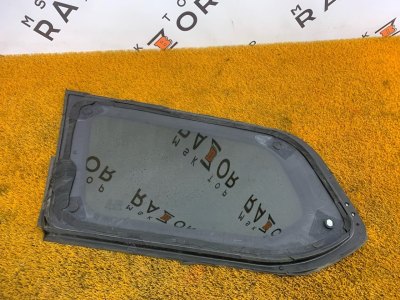 Стекло кузовное глухое
