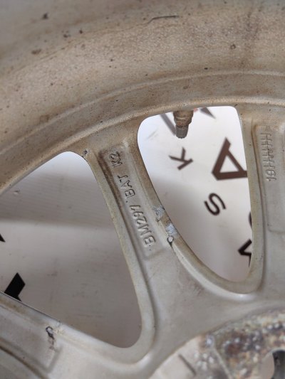 Колесо BMW R17 5x112, Goodyear 225/55 R17, зимнее, шипы