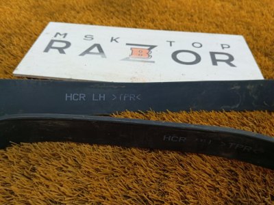 Крепление топливного бака