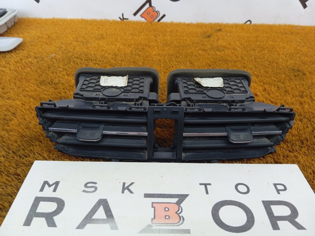 5306600XST01A Дефлектор воздуховода Haval Jolion 2022 фото 1