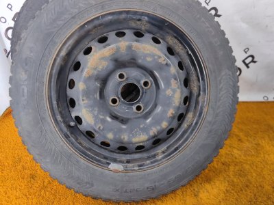 Колесо Hyundai Solaris R15 4x100, Nokian 185/65 R15, зимнее, шипы