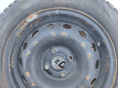 Колесо Trebl X40923 R15 4x100, Viatti 185/65 R15, зимнее, липучка