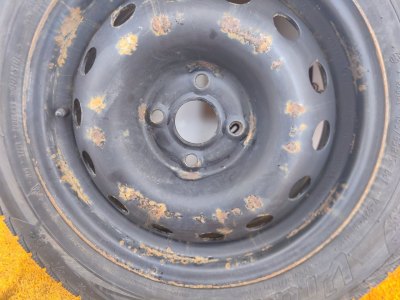 Колесо Trebl X40923 R15 4x100, Viatti 185/65 R15, зимнее, липучка