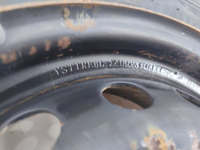 Колесо Trebl X40923 R15 4x100, Viatti 185/65 R15, зимнее, липучка