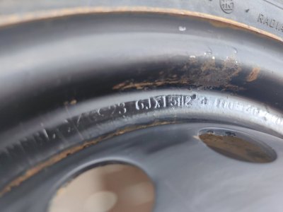 Колесо Trebl X40923 R15 4x100, Viatti 185/65 R15, зимнее, липучка
