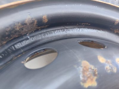 Колесо Trebl X40923 R15 4x100, Viatti 185/65 R15, зимнее, липучка