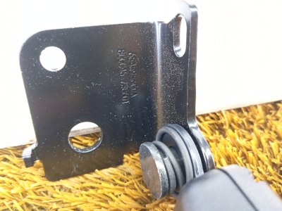 Ответная часть ремня безопасности
