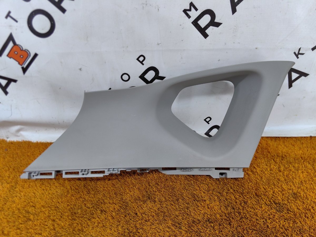 6600041149, 6600046084, 6600083913 Накладка на стойку кузова задняя левая Geely Coolray 2022 фото 1