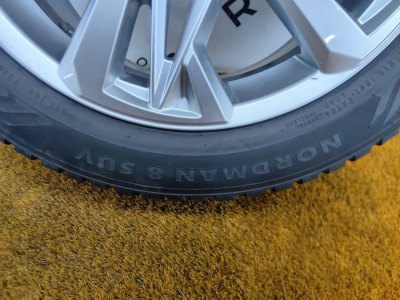 Колесо Скад Ультима R18 5x108, Ikon tyres 235/55 R18, зимнее, шипы